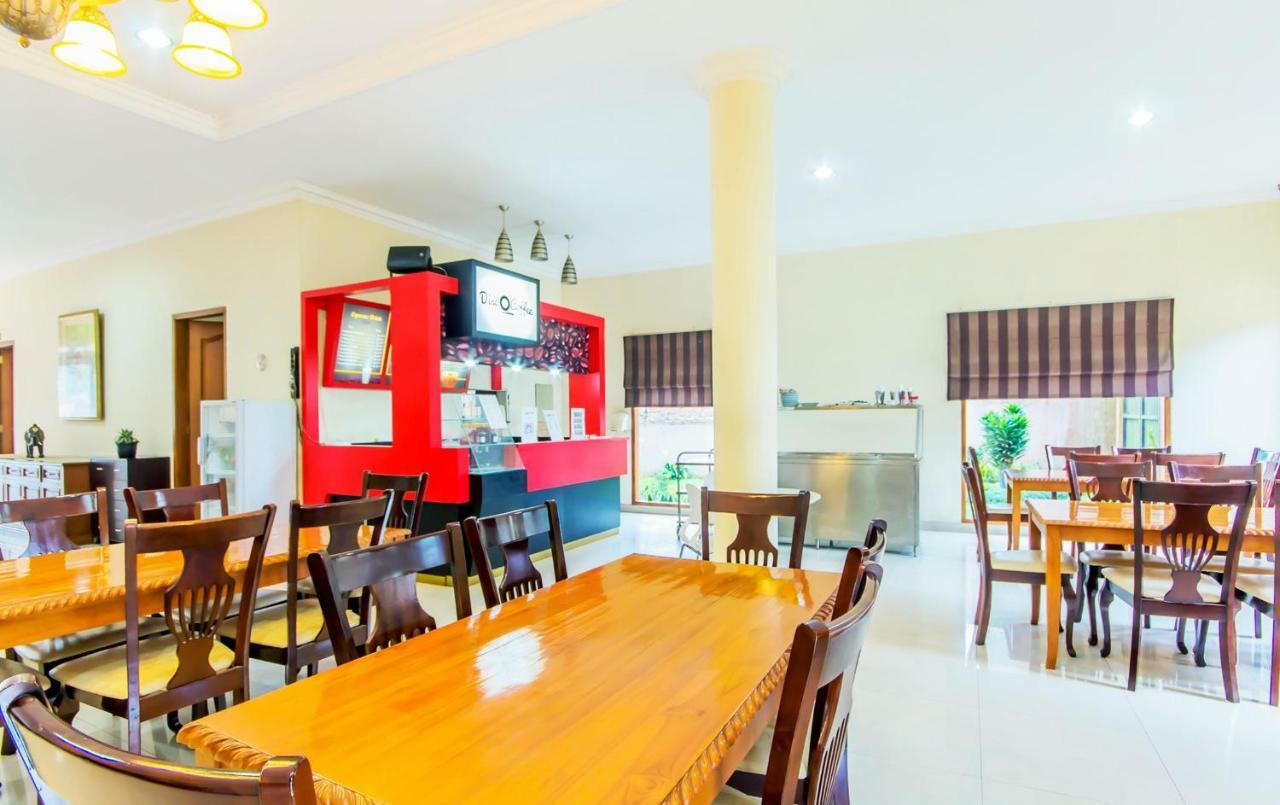 Puri Bernadi Guest House Lembang Exterior photo